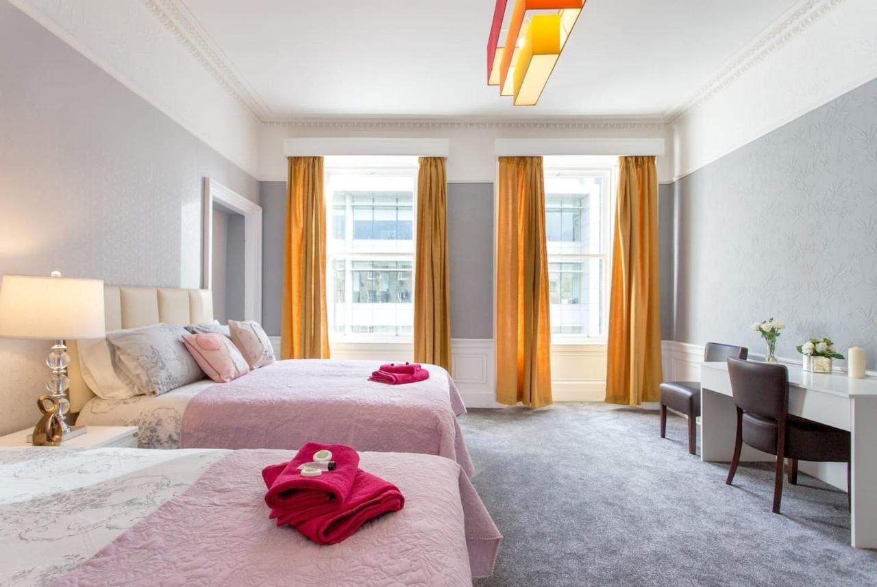 Stunning 2-Bed Apartment In Central 에든버러 외부 사진