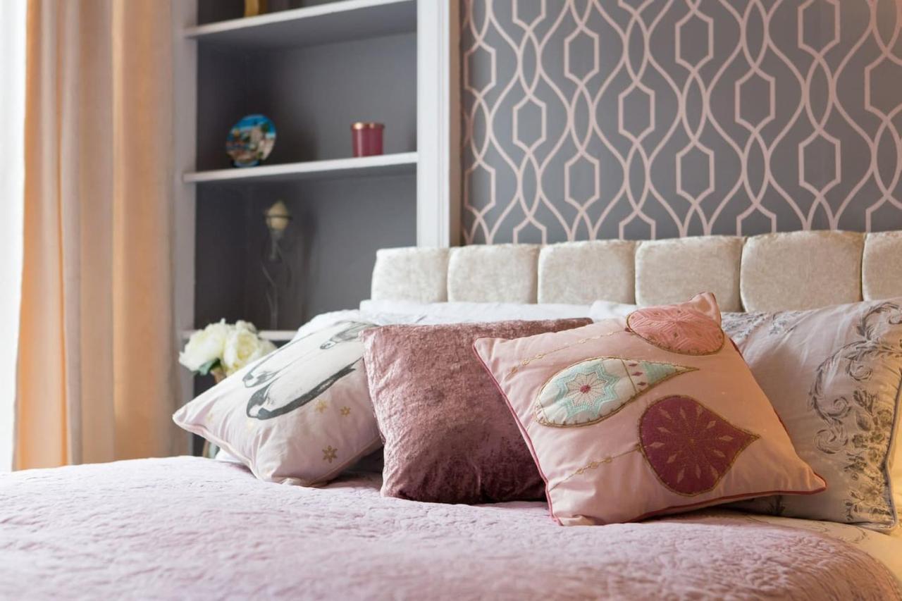 Stunning 2-Bed Apartment In Central 에든버러 외부 사진